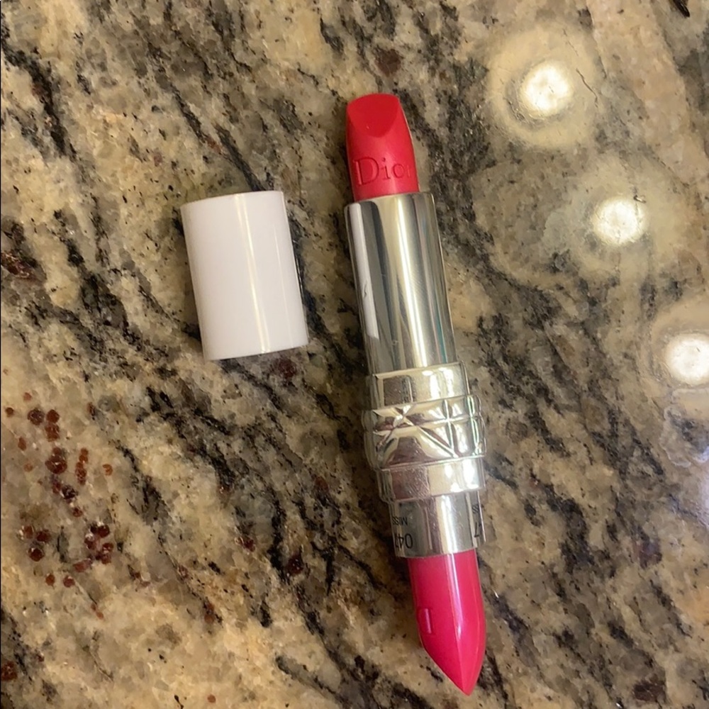 Dior lipstick rouge 047 miss